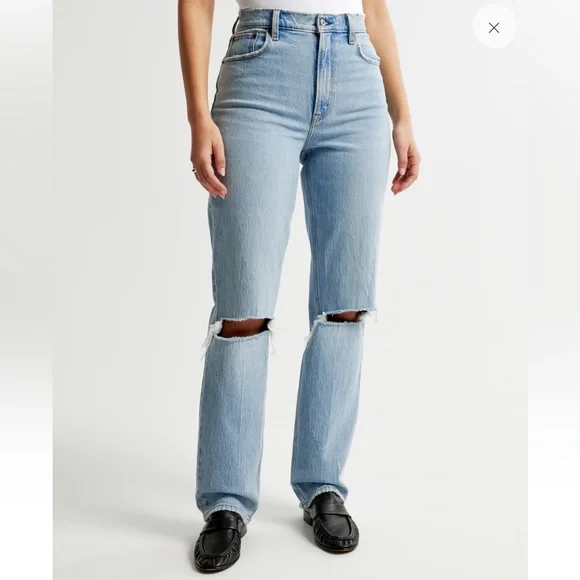 Abercrombie Curve Love 90s Ultra High Rise Straight Jeans - Picture 5 of 16